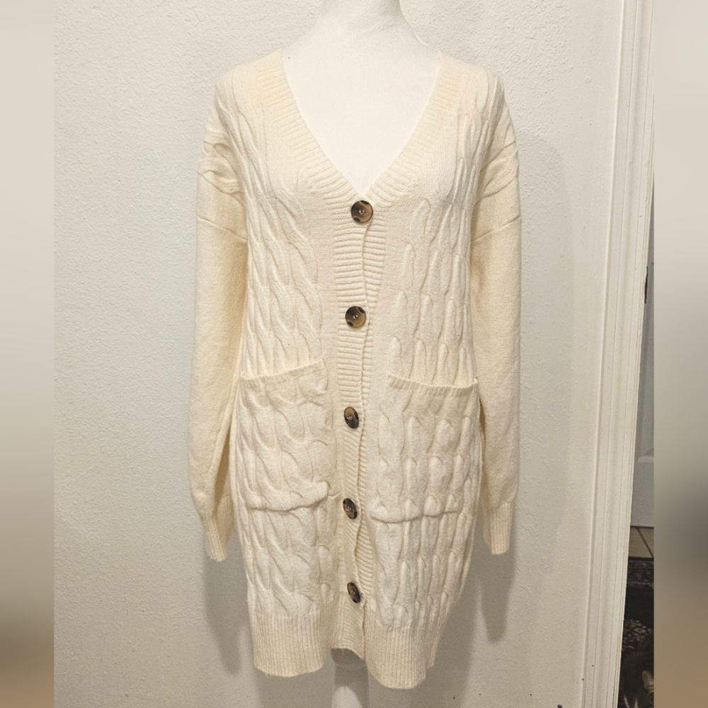Women's Cream Cable Knit Oversized Cardigan Size S